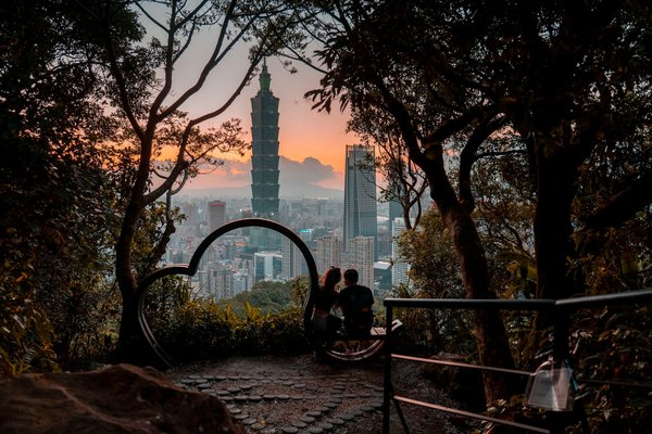 Où pratiquer le snorkeling au milieu des raies manta à Hawaii ?