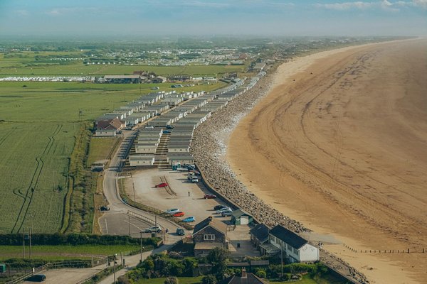 Quelles croisières offrent des excursions pour explorer les réserves ornithologiques en Europe?
